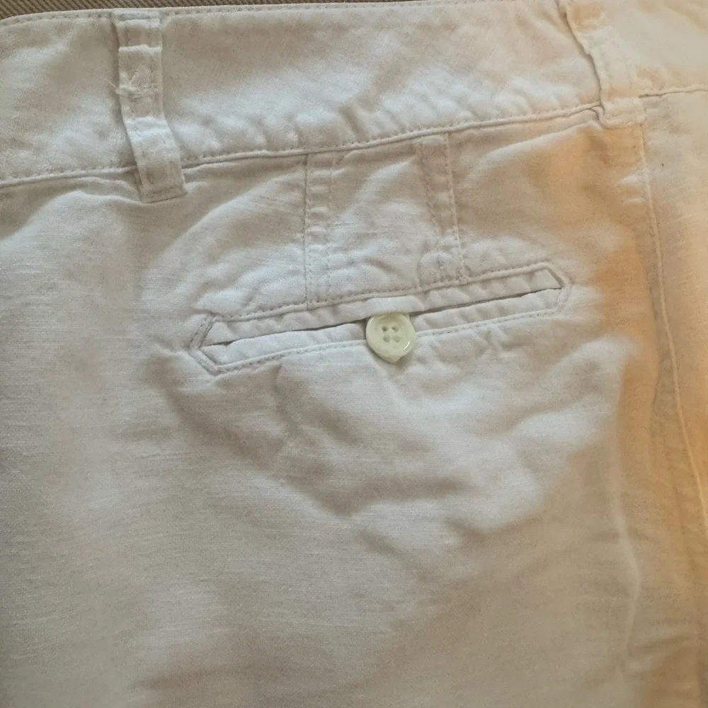 The Limited White Wide-Leg Linen Pants with Patch Pockets - Picture 6 of 8